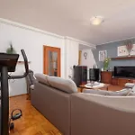 Awesome In With Wifi プーラ