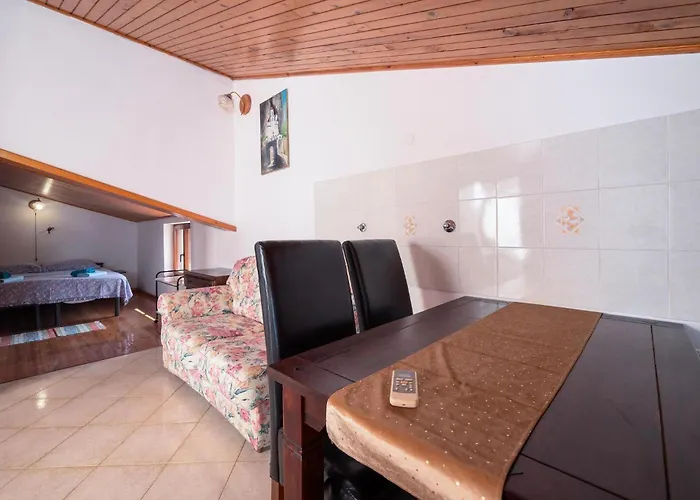 Awesome In With Wifi Holiday home